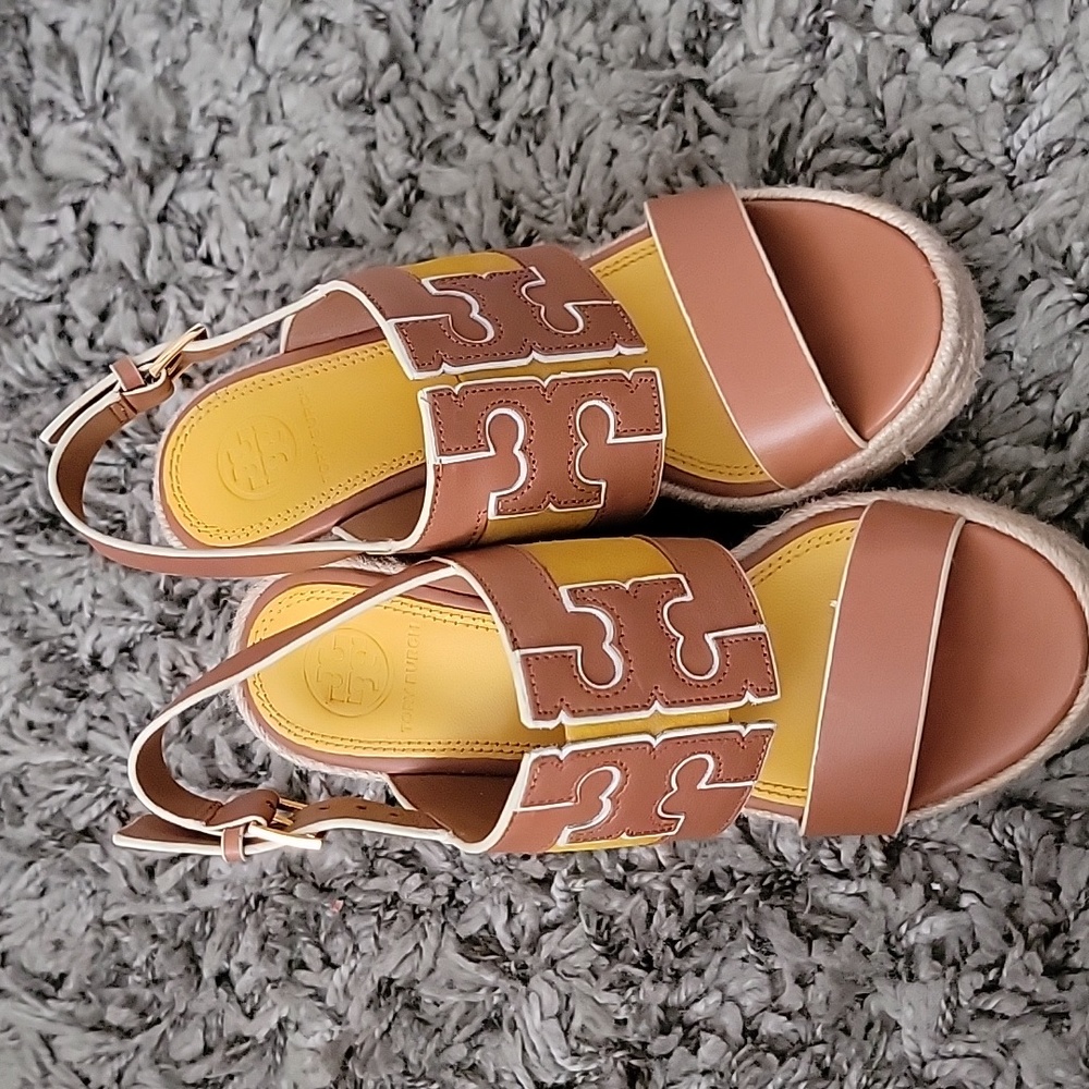 Tory Burch - Picture 7 of 8